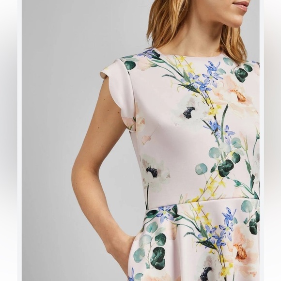 Ted Baker Karsali Elegance Scallop Skater Nude Pink Floral Cap Sleeve Dress 2 XS - Picture 6 of 16